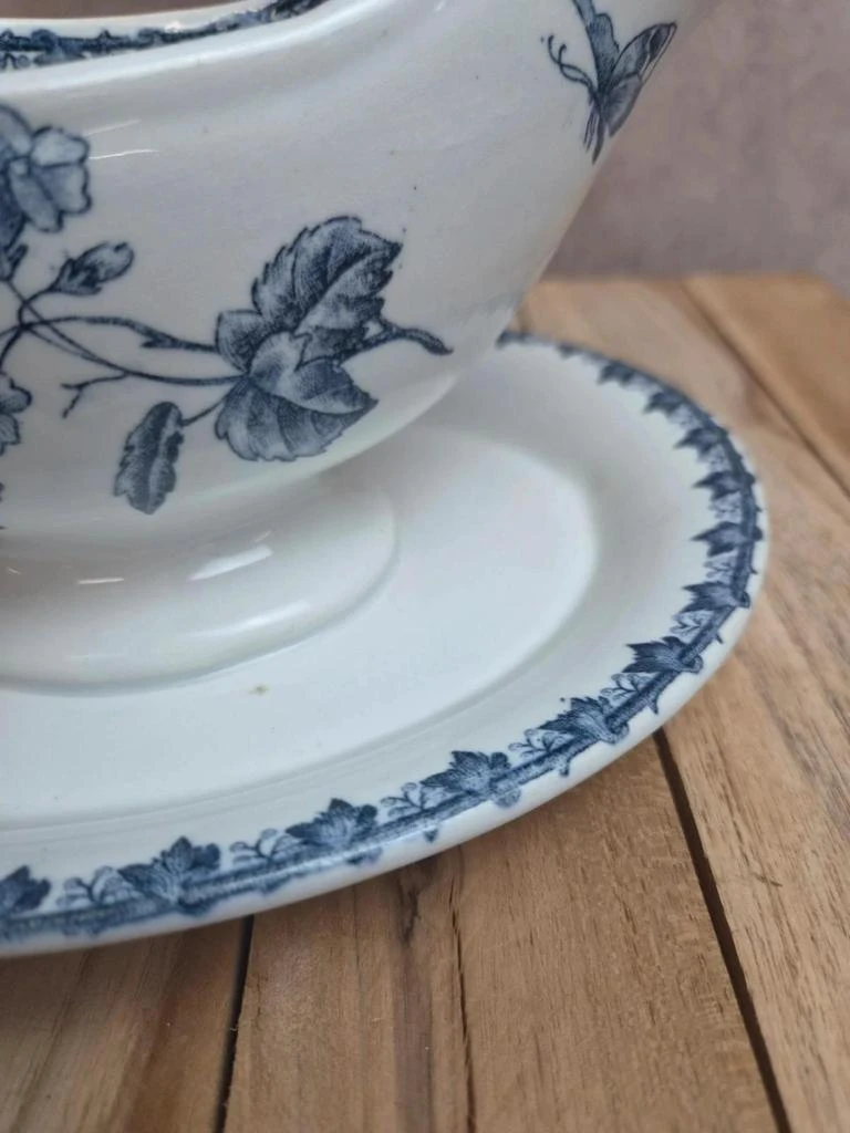 Antique Sarreguemines Bamboo Form Saucer – Unlisted Blue Decor – Iron Earth – photo 8